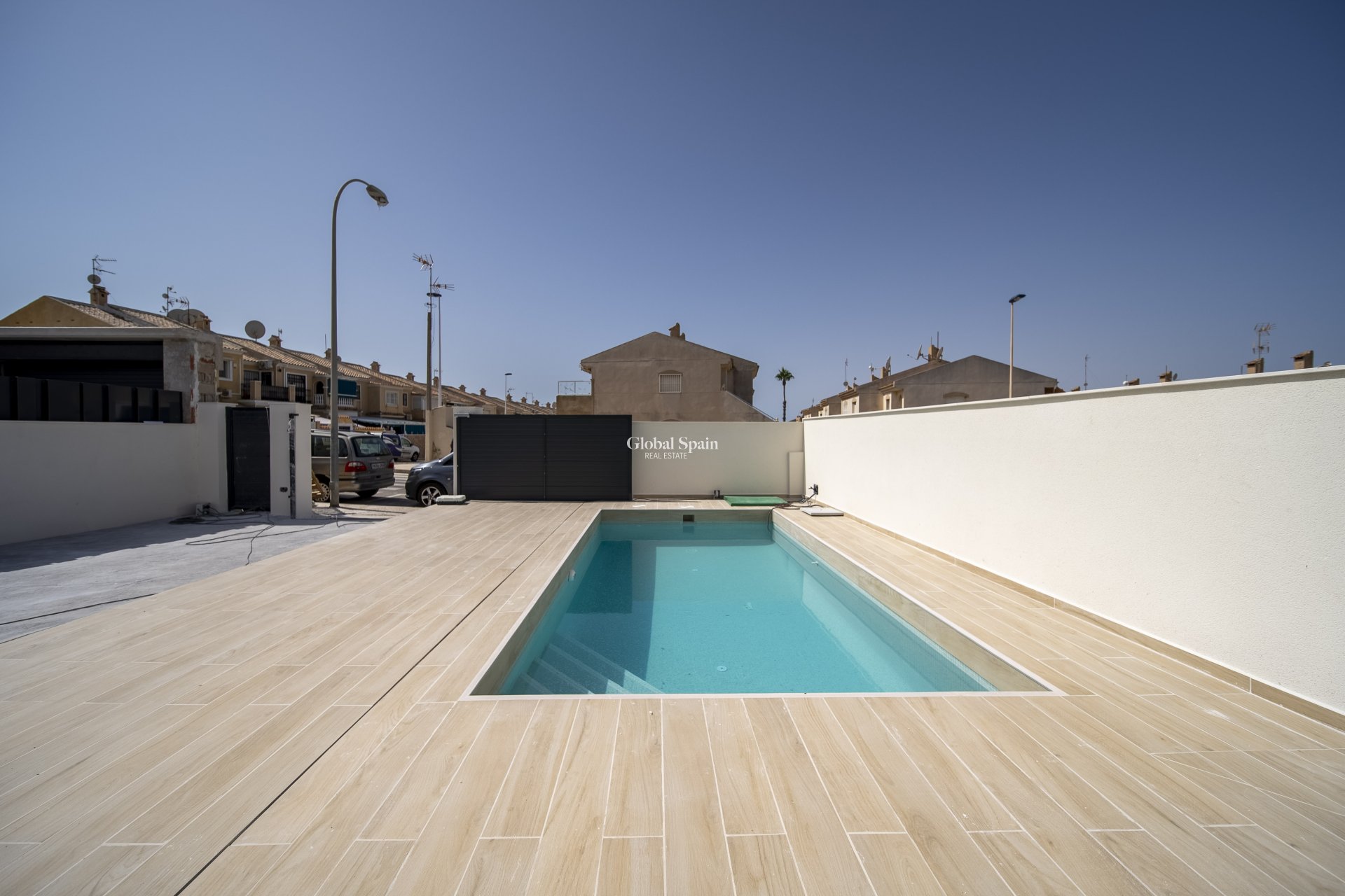 Odsprzedaż - Willa -
TORREVIEJA - Aguas Nuevas