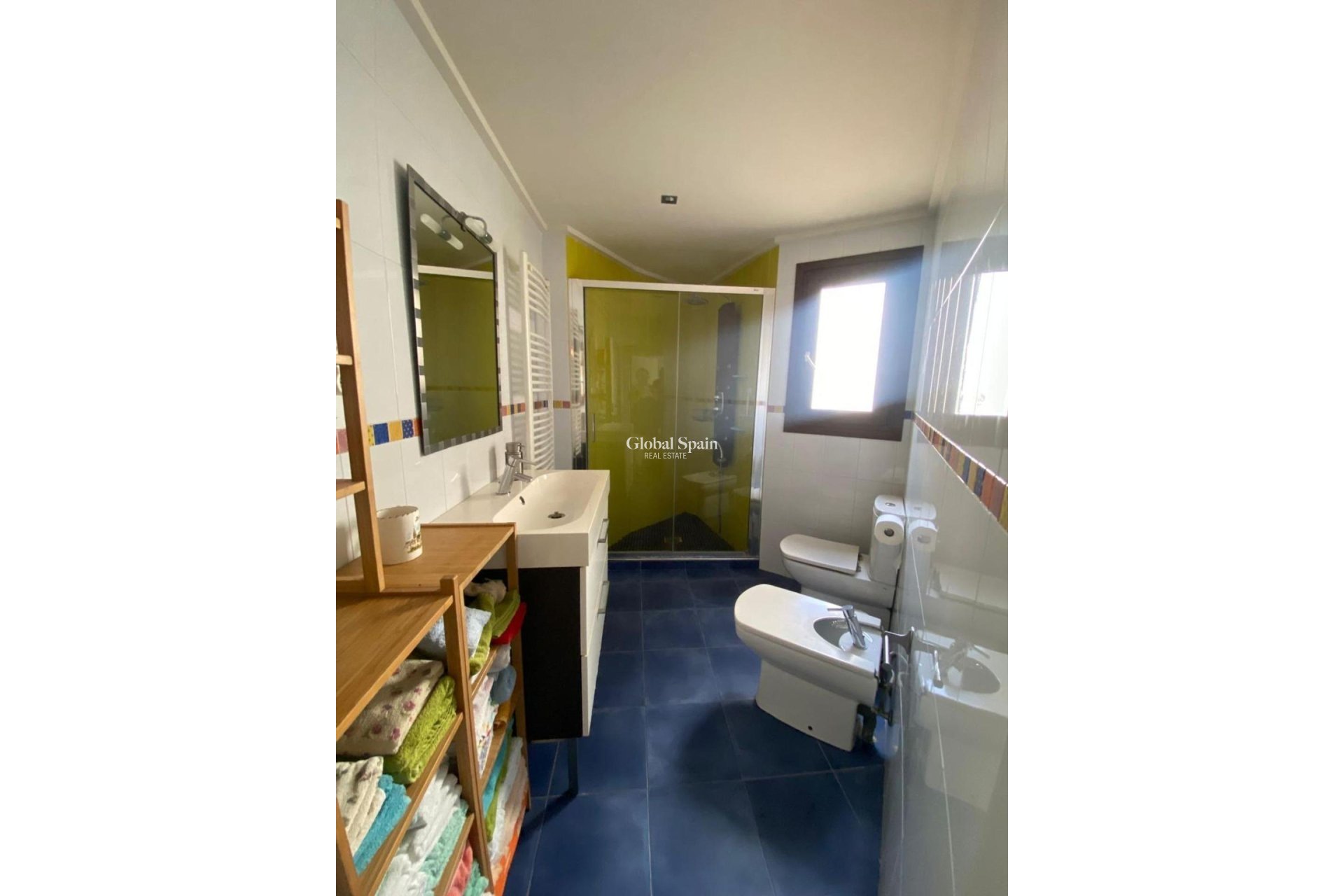 Odsprzedaż - WILLA  -
TORREVIEJA - Centro - Muelle Pesquero