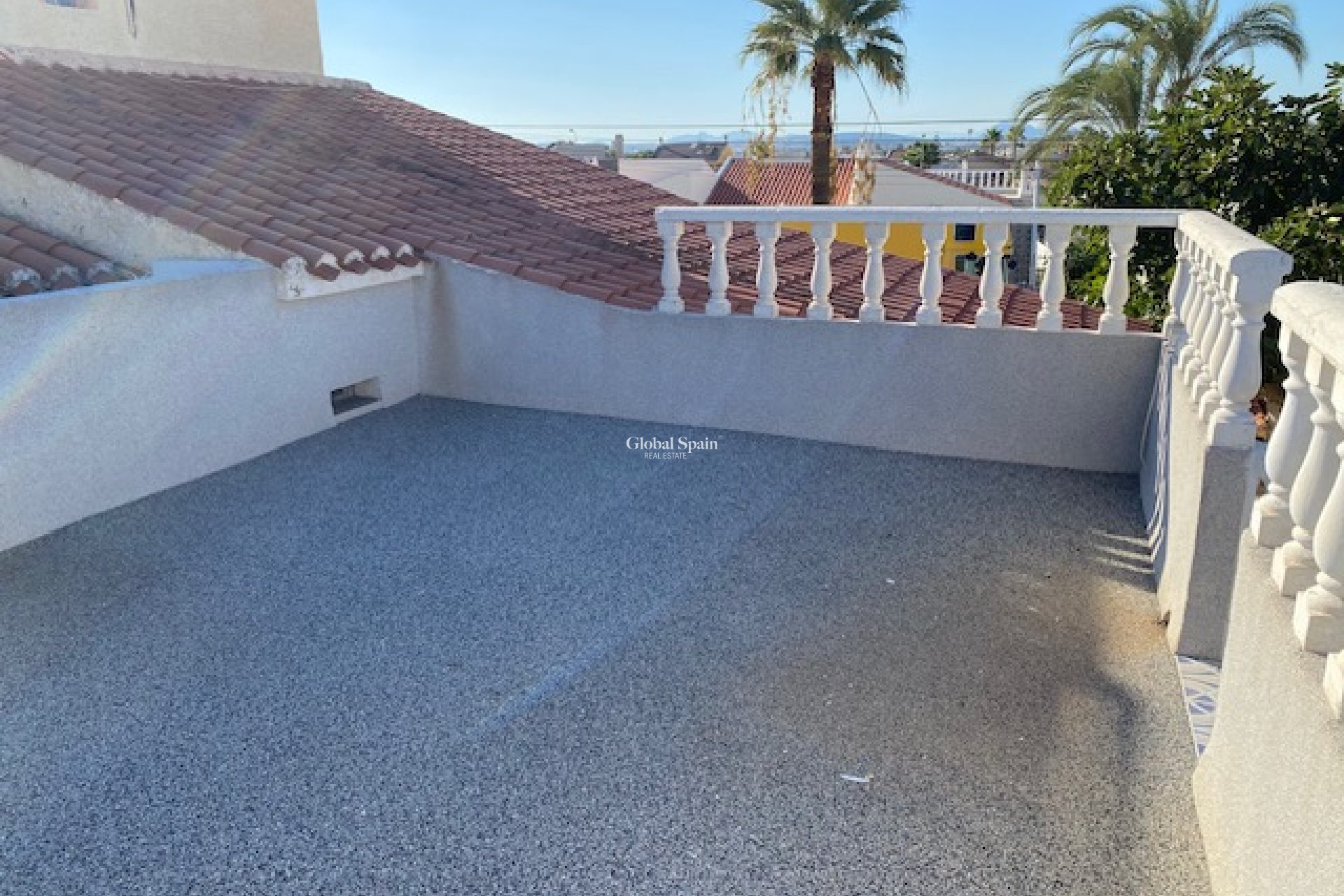 Odsprzedaż - WILLA  -
TORREVIEJA - El Chaparral