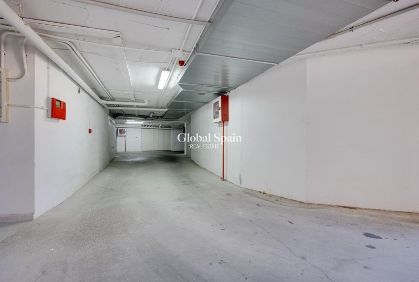 Odsprzedaż - WILLA  -
TORREVIEJA - La Mata