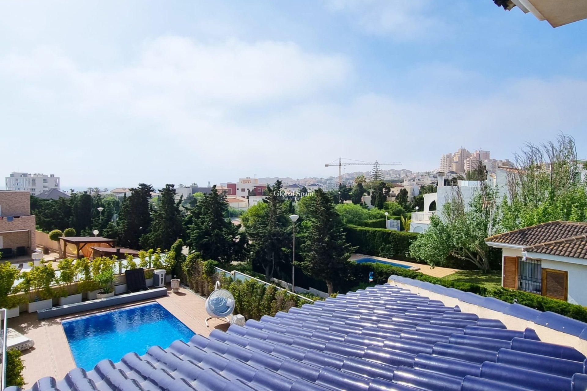 Odsprzedaż - WILLA  -
TORREVIEJA - La Mata
