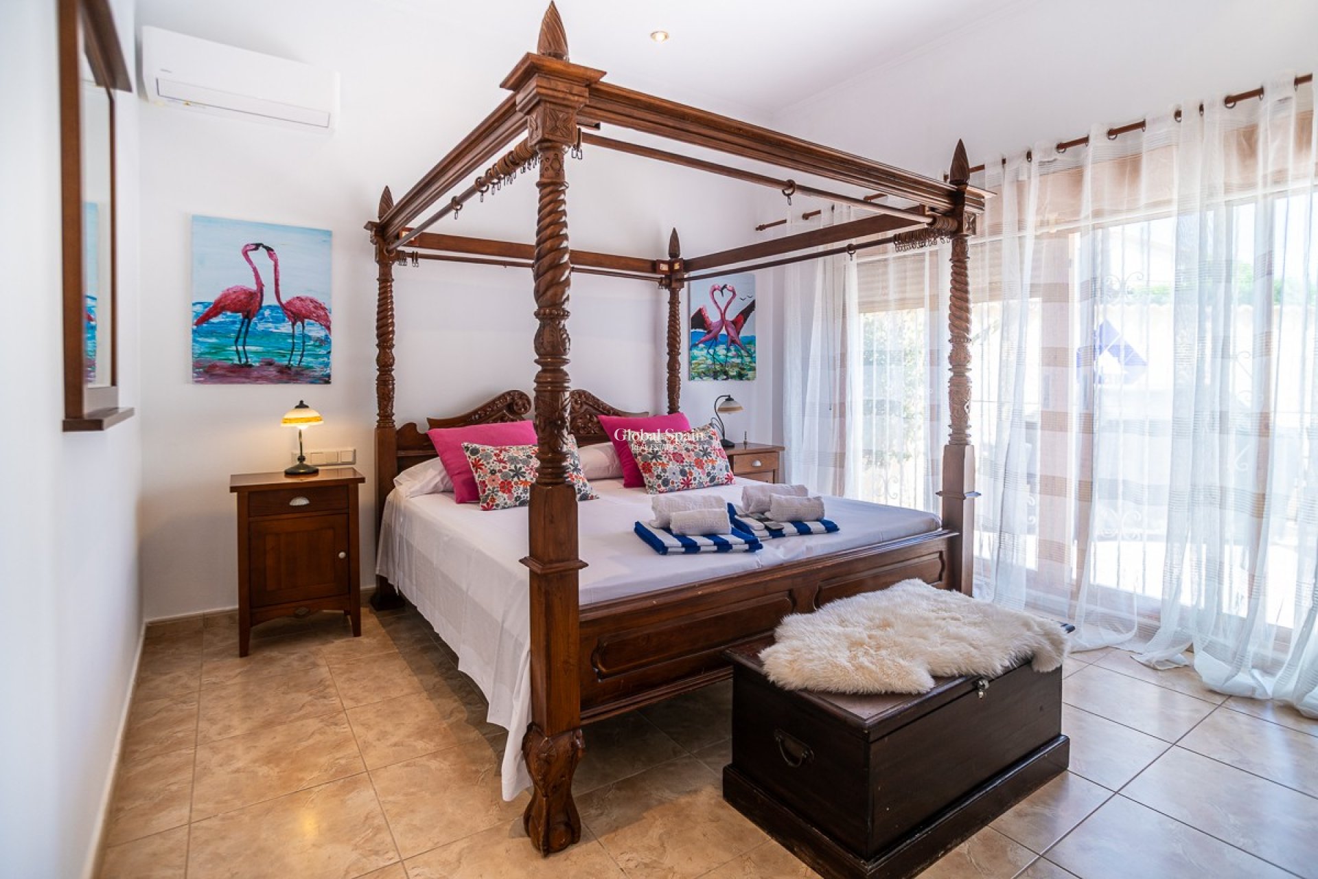 Odsprzedaż - Willa -
TORREVIEJA - La Siesta