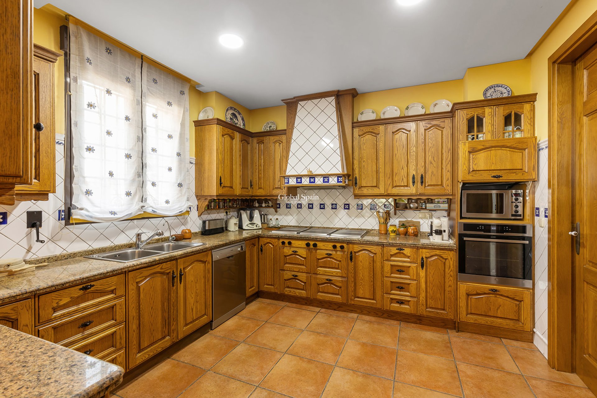Odsprzedaż - WILLA  -
TORREVIEJA - La Veleta