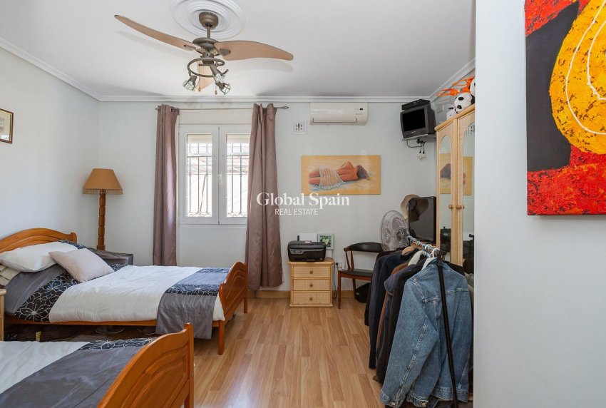 Odsprzedaż - Willa -
TORREVIEJA - LOS BALCONES - LOS ALTOS