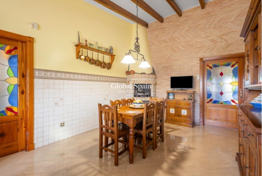 Odsprzedaż - Willa -
TORREVIEJA - LOS BALCONES - LOS ALTOS