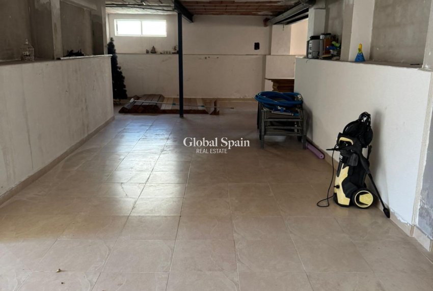 Odsprzedaż - WILLA  -
TORREVIEJA - LOS BALCONES - LOS ALTOS