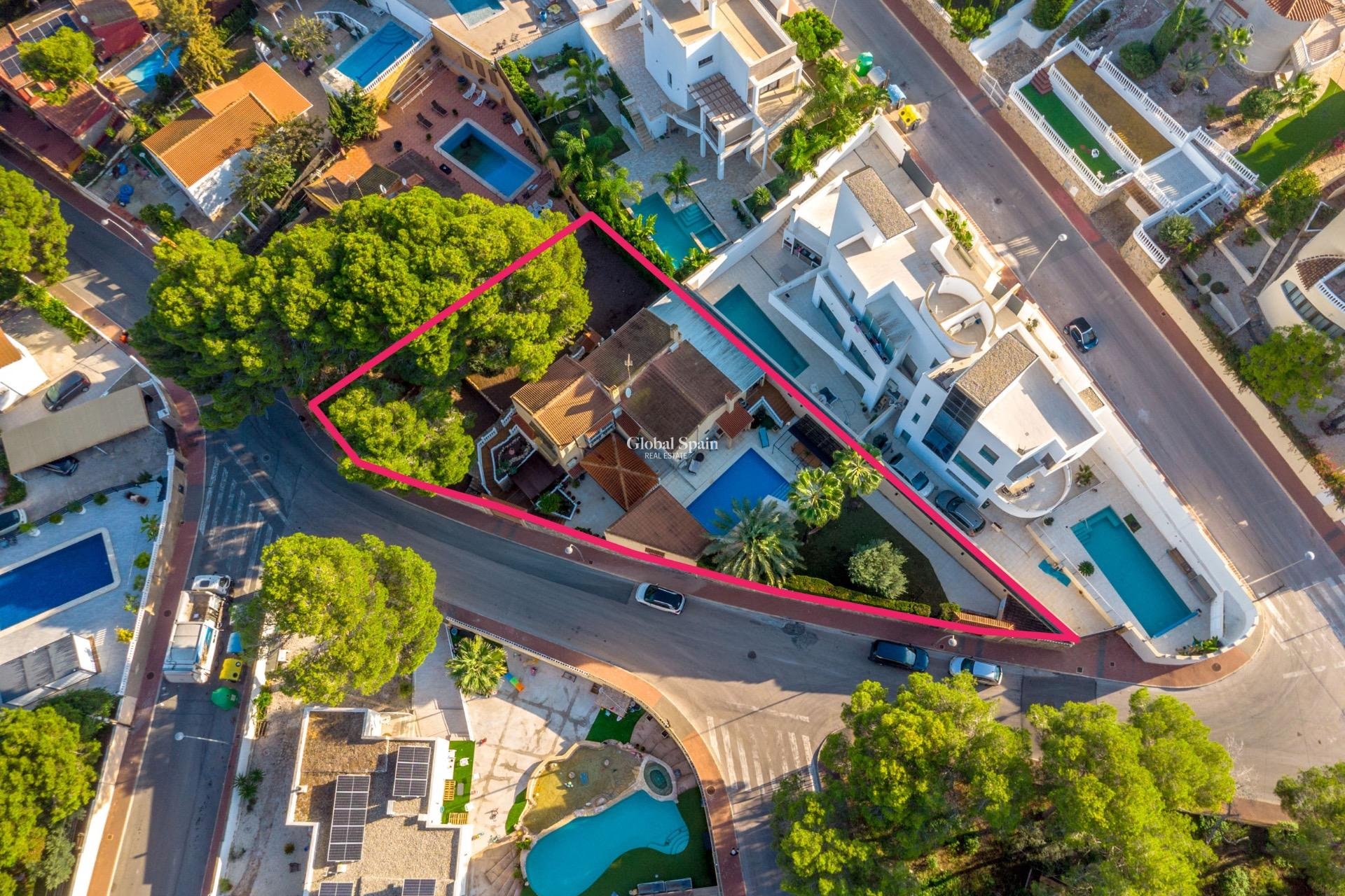 Odsprzedaż - WILLA  -
TORREVIEJA - LOS BALCONES - LOS ALTOS