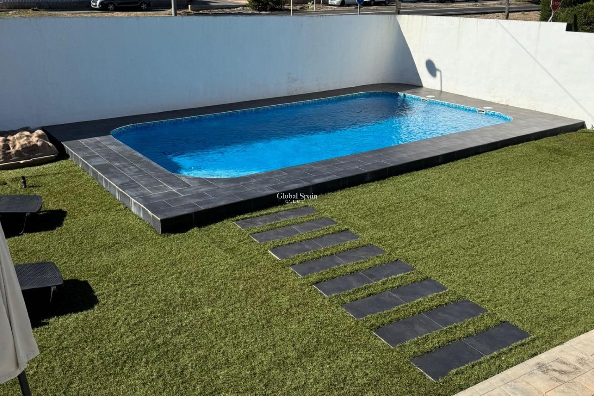 Odsprzedaż - WILLA  -
TORREVIEJA - LOS BALCONES - LOS ALTOS