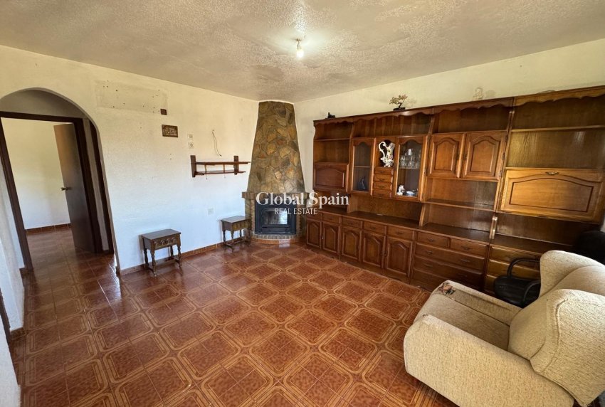 Odsprzedaż - WILLA  -
TORREVIEJA - LOS BALCONES - LOS ALTOS