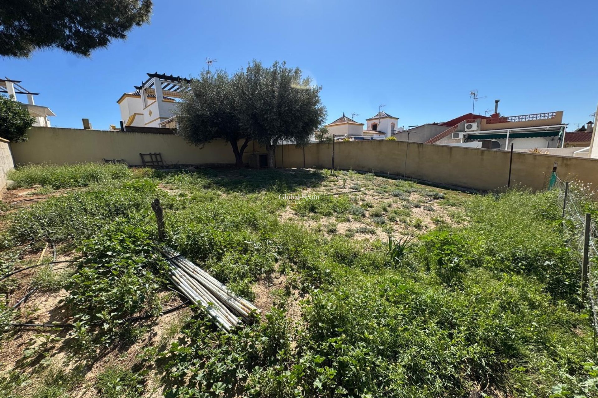 Odsprzedaż - WILLA  -
TORREVIEJA - LOS BALCONES - LOS ALTOS