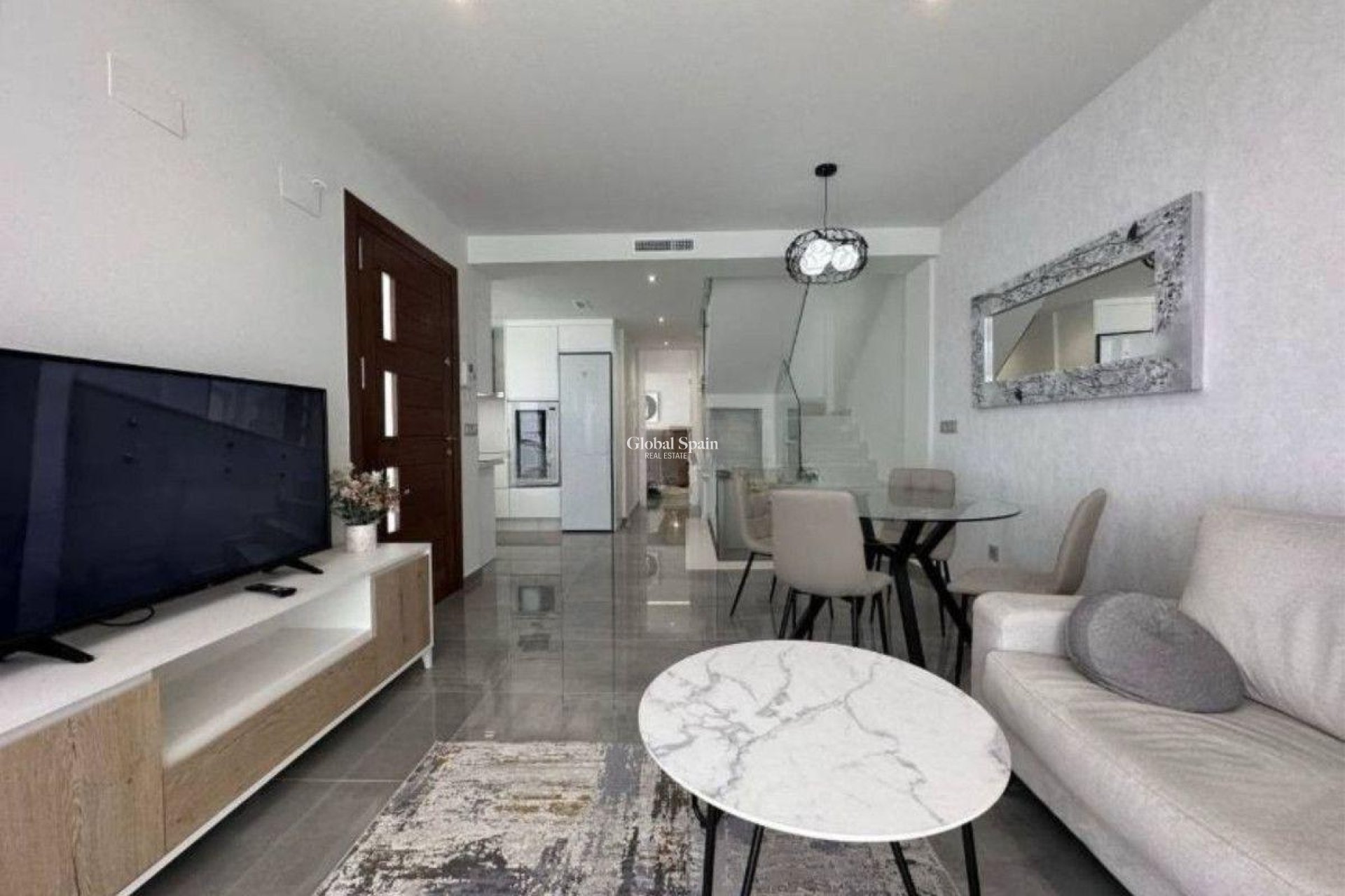 Odsprzedaż - WILLA  -
TORREVIEJA - LOS BALCONES - LOS ALTOS
