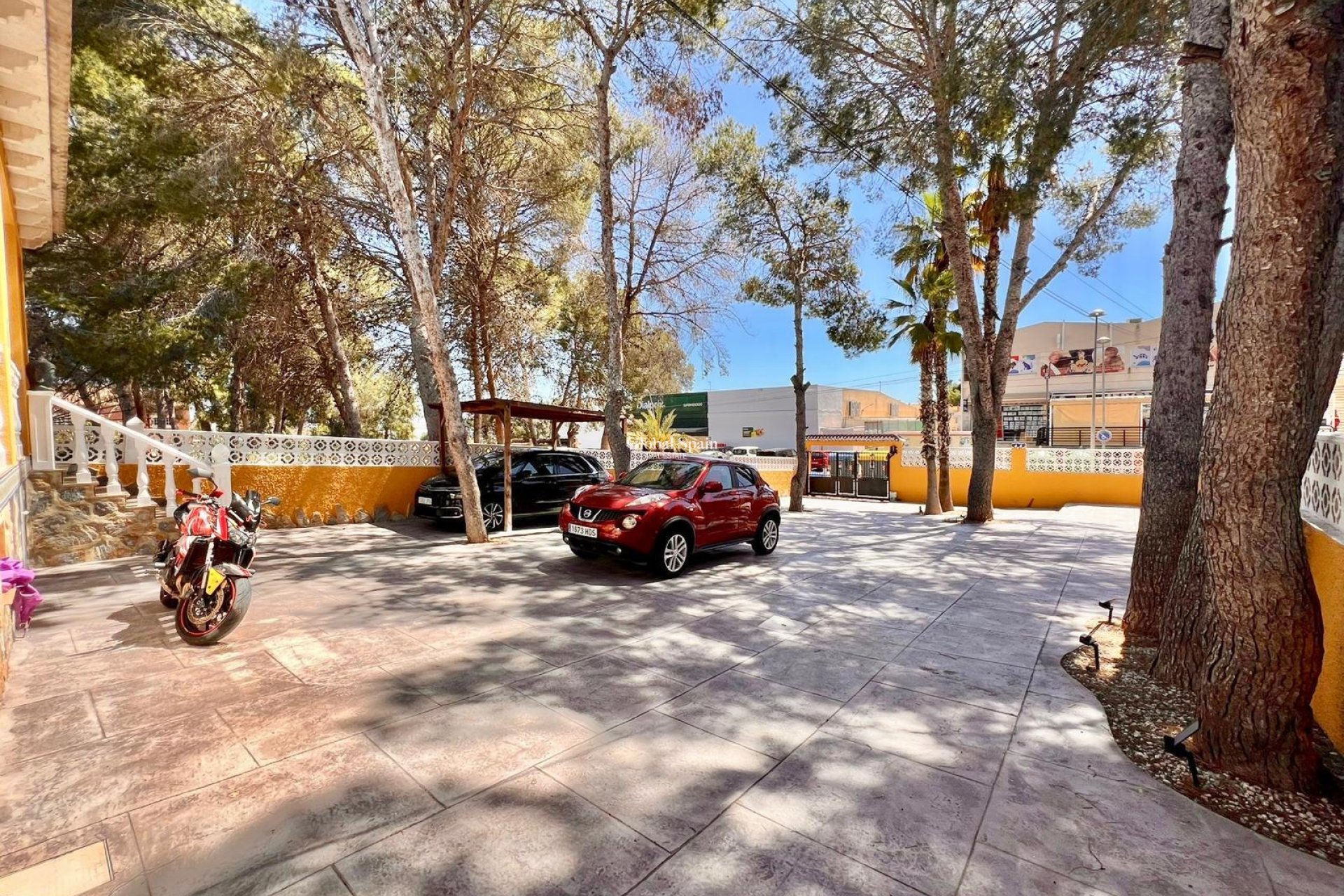 Odsprzedaż - WILLA  -
TORREVIEJA - LOS BALCONES - LOS ALTOS