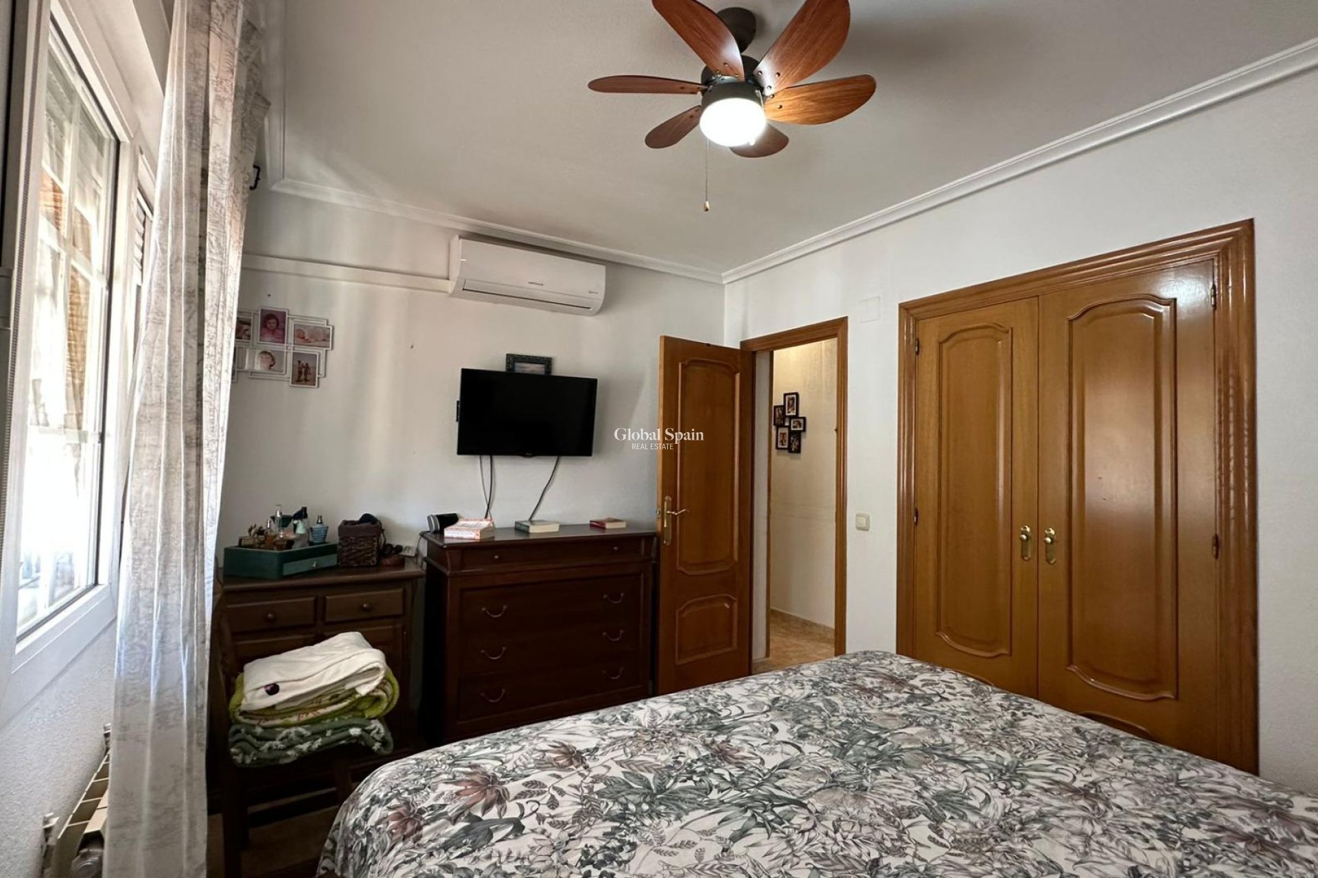 Odsprzedaż - WILLA  -
TORREVIEJA - LOS BALCONES - LOS ALTOS