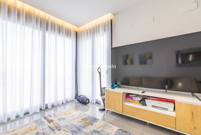 Odsprzedaż - Willa -
TORREVIEJA - LOS BALCONES - LOS ALTOS