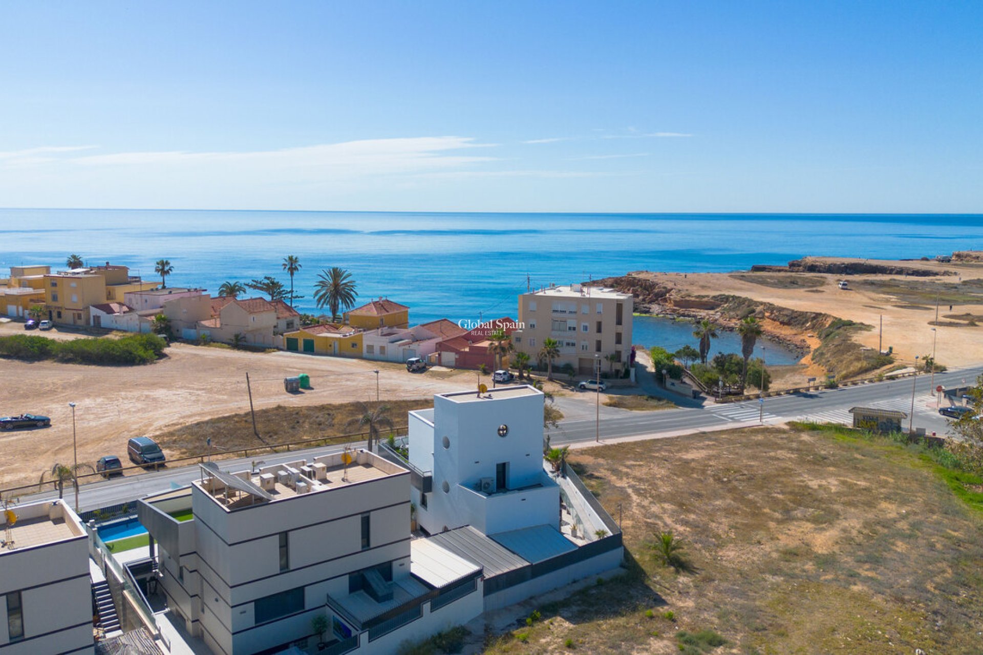 Odsprzedaż - WILLA  -
TORREVIEJA - Rosaleda