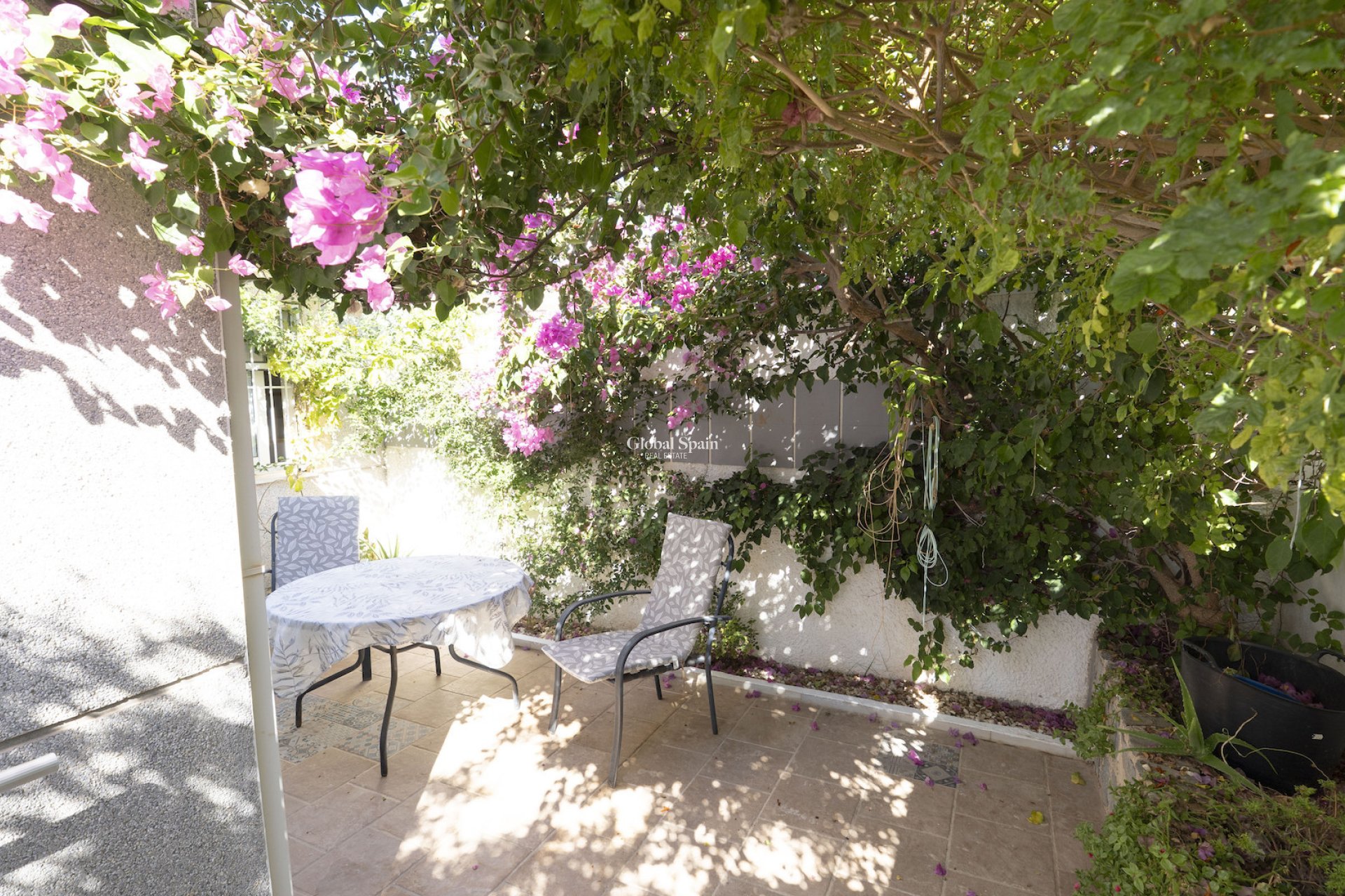 Odsprzedaż - WILLA  -
TORREVIEJA - San Luis