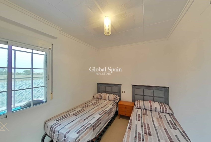 Odsprzedaż - WILLA  -
TORREVIEJA - San Luis