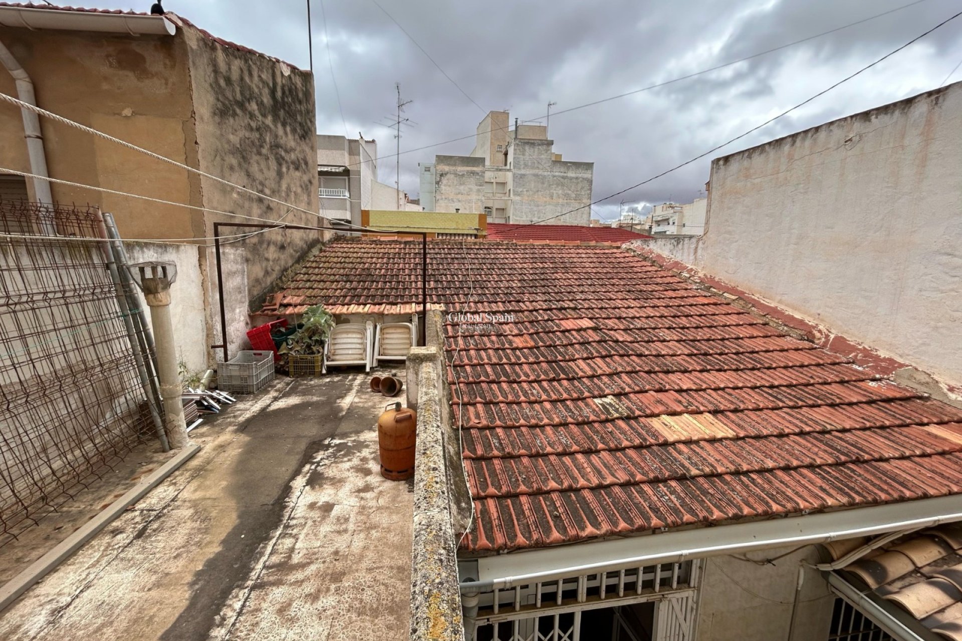 Odsprzedaż - WILLA  -
TORREVIEJA - 