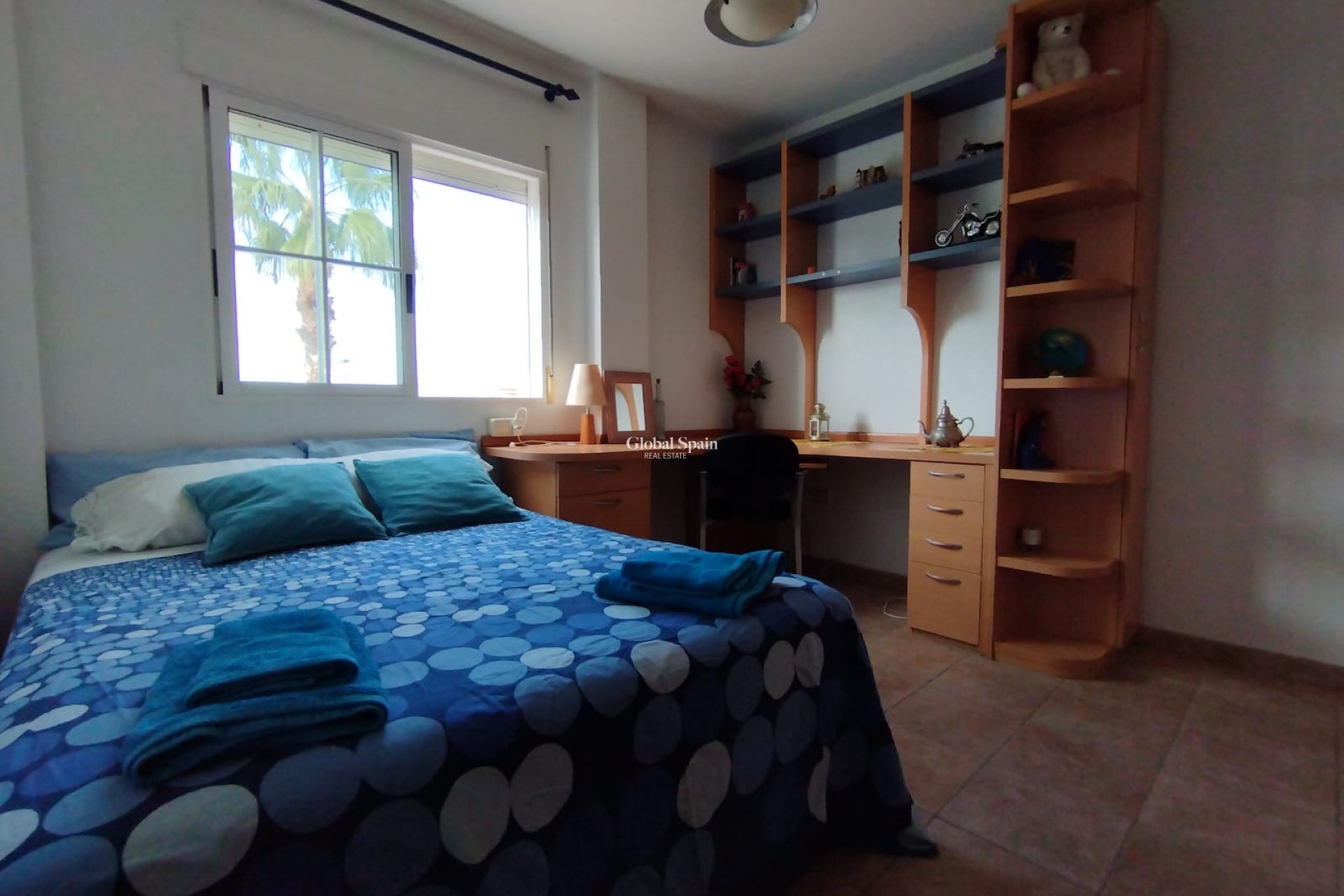 Odsprzedaż - WILLA  -
TORREVIEJA - 