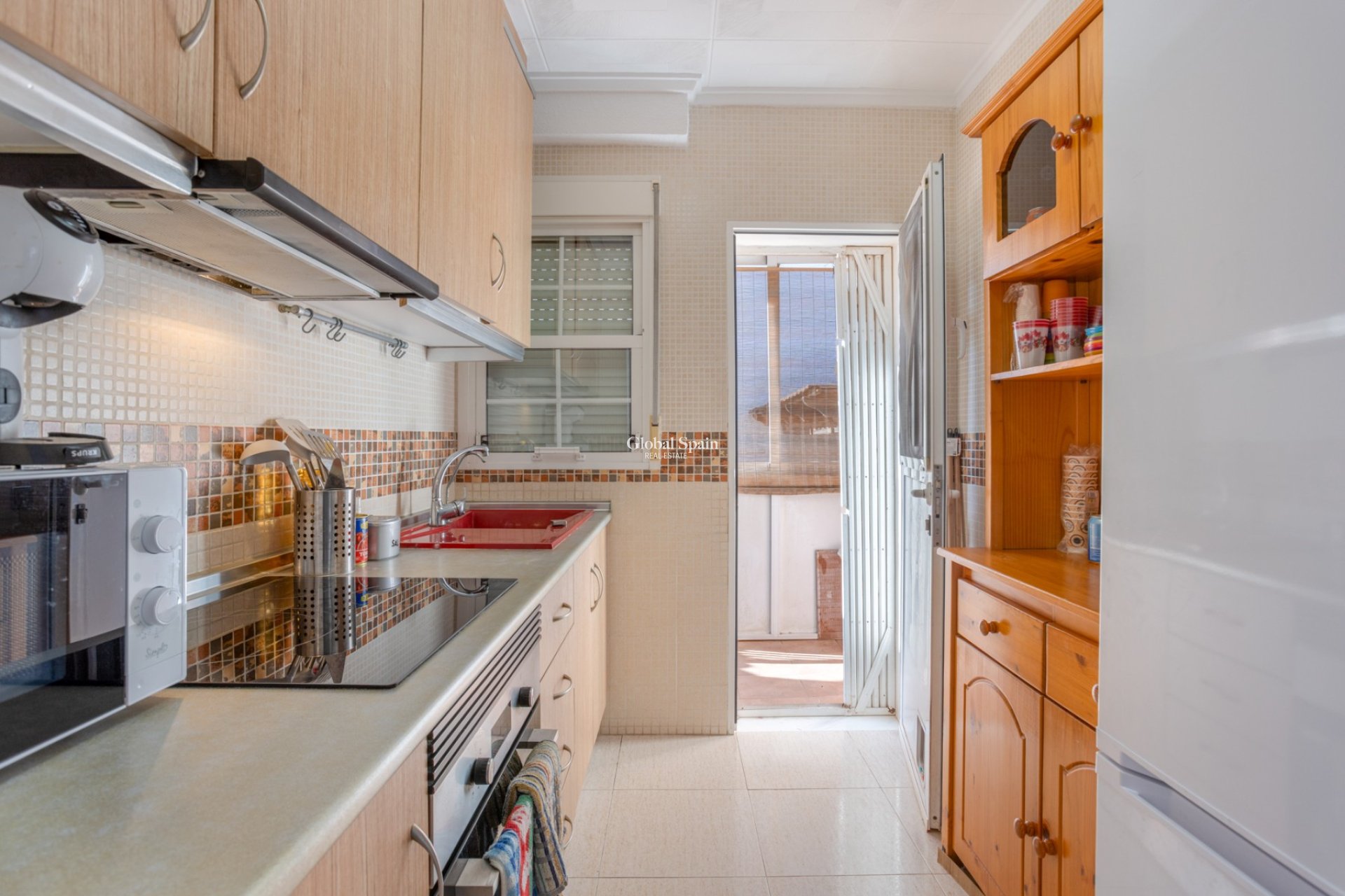 Odsprzedaż - WILLA  -
TORREVIEJA - 