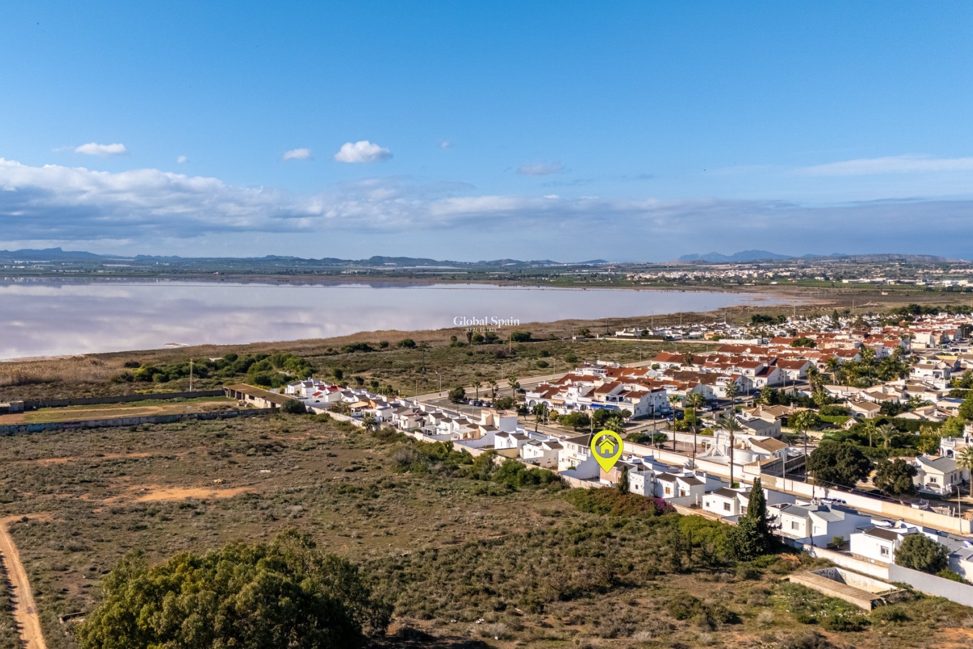 Odsprzedaż - WILLA  -
TORREVIEJA - 
