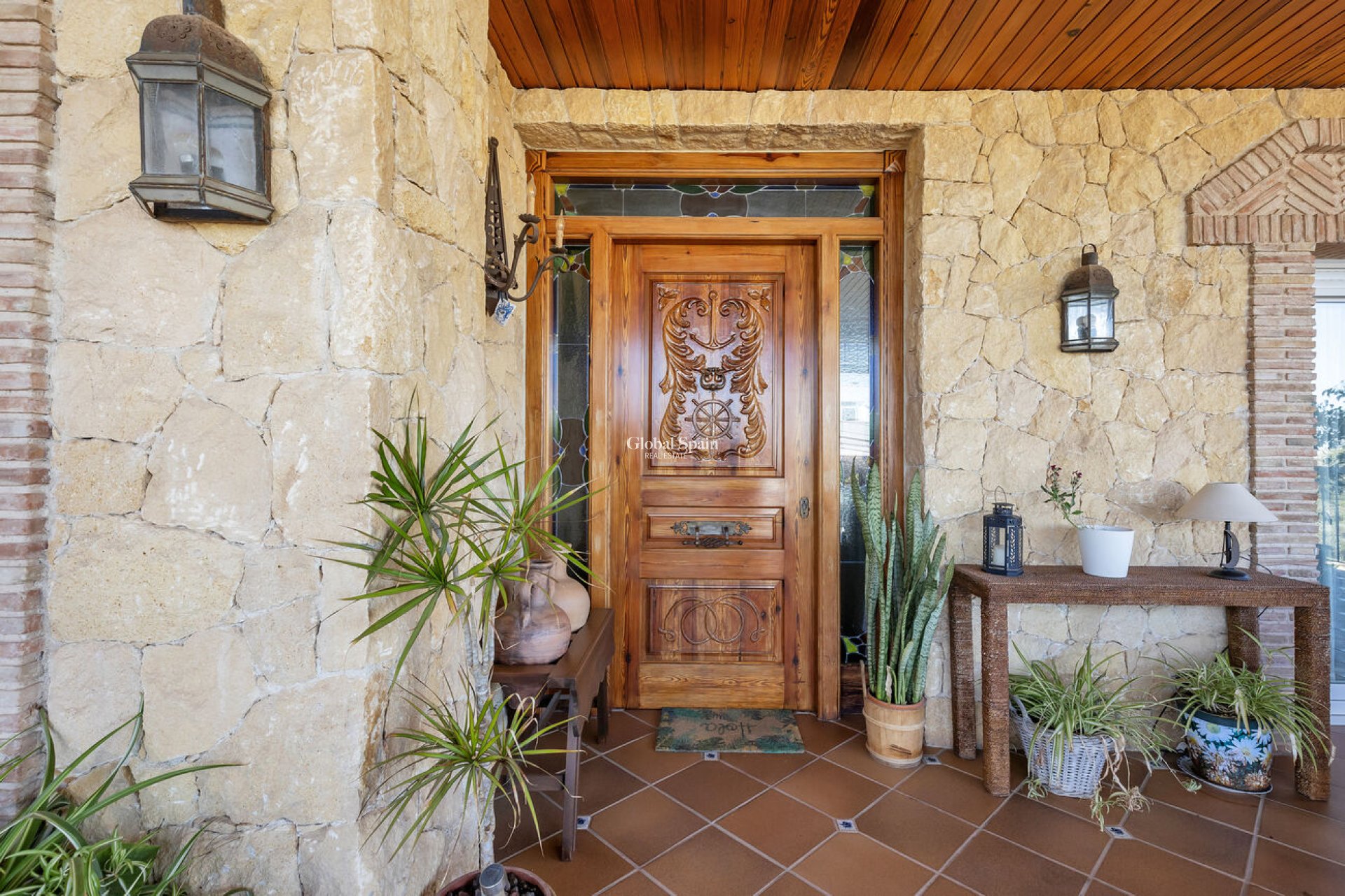 Odsprzedaż - WILLA  -
TORREVIEJA - 