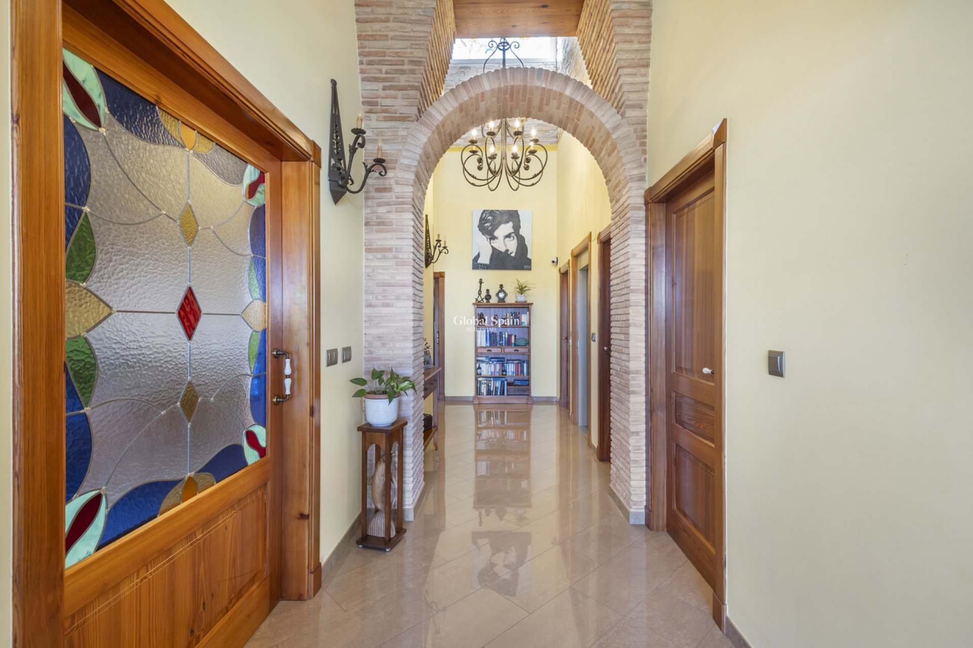Odsprzedaż - WILLA  -
TORREVIEJA - 