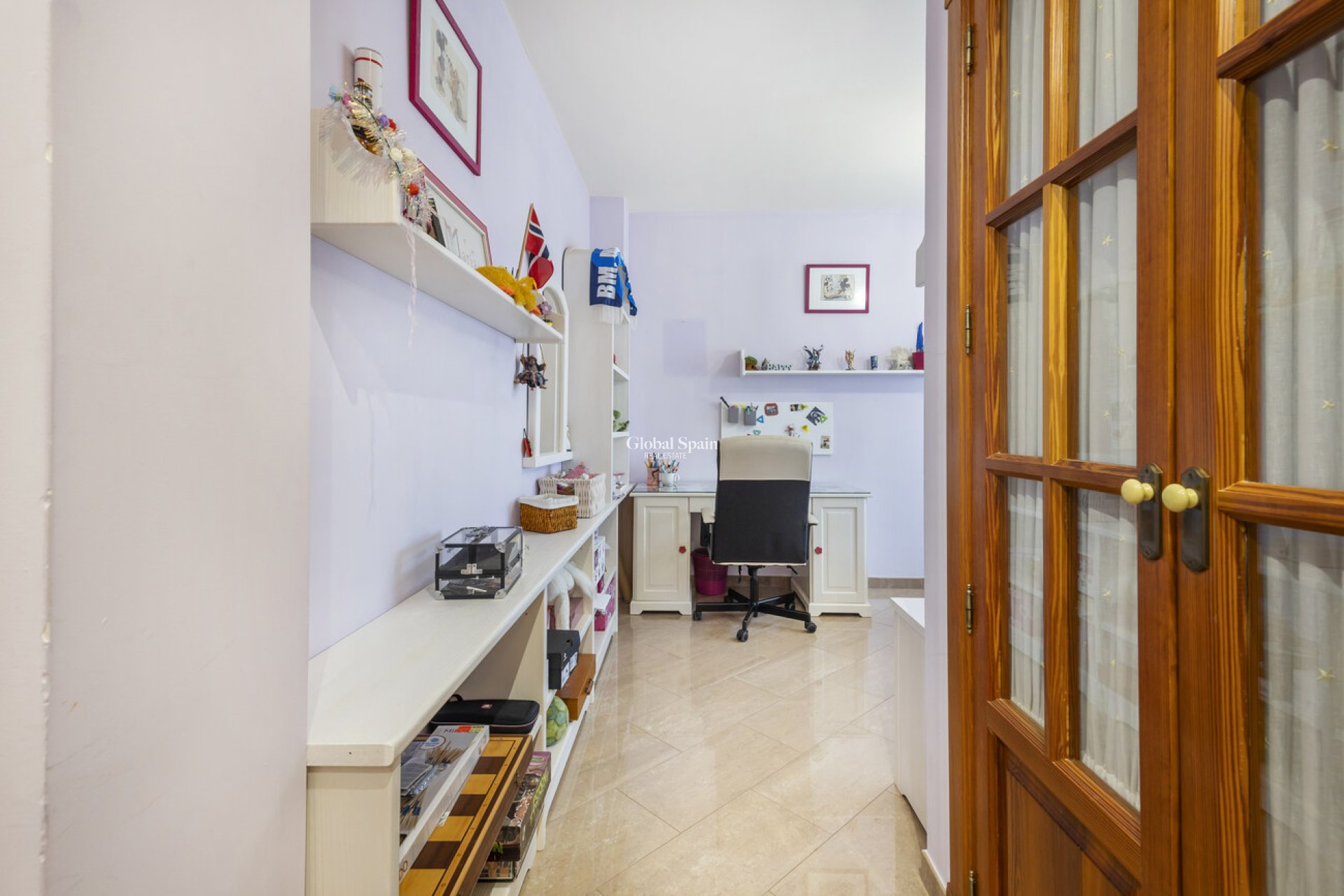 Odsprzedaż - WILLA  -
TORREVIEJA - 