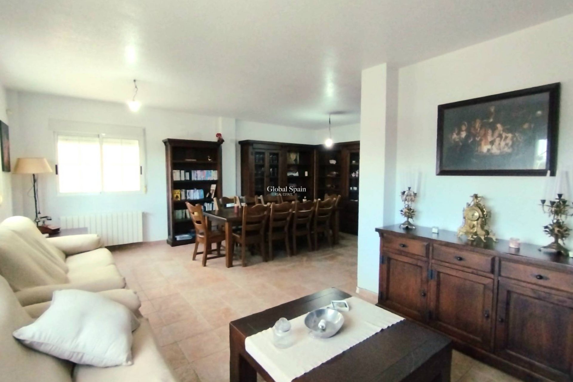 Odsprzedaż - WILLA  -
TORREVIEJA - 