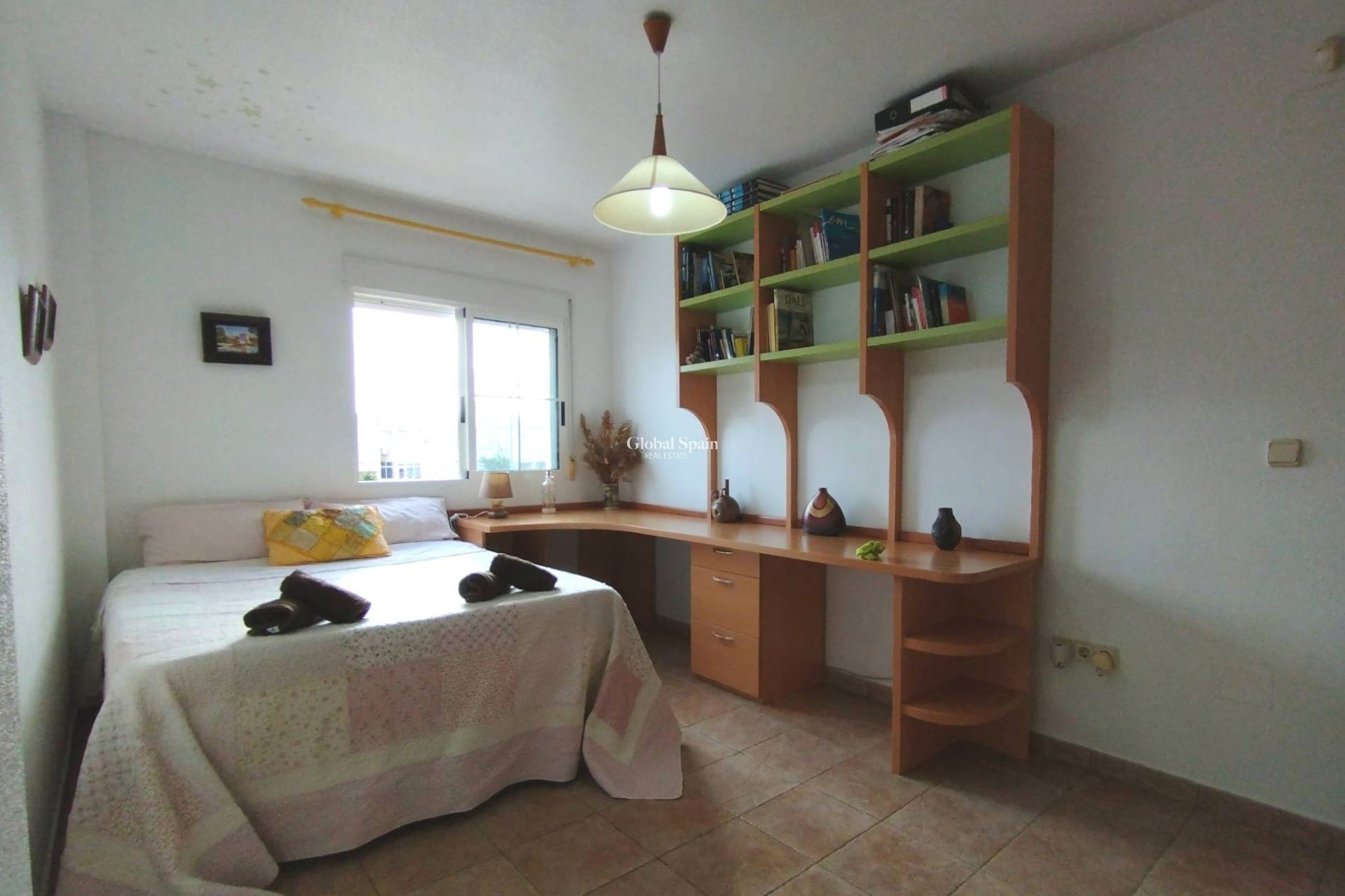 Odsprzedaż - WILLA  -
TORREVIEJA - 