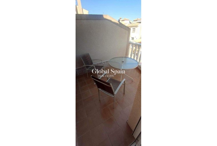 Odsprzedaż - WILLA  -
VILLAMARTÍN - Costa Blanca