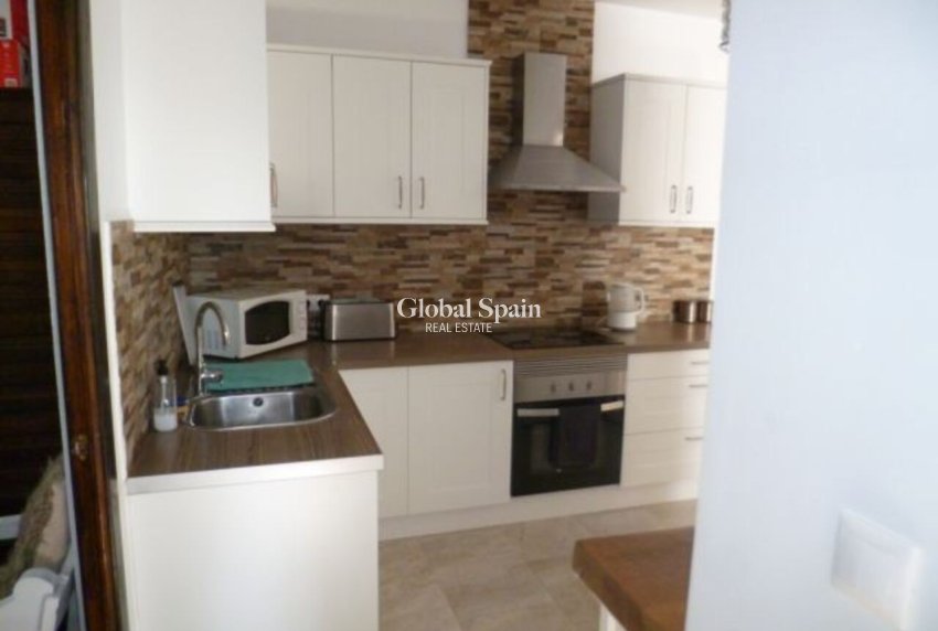 Odsprzedaż - WILLA  -
VILLAMARTÍN - Costa Blanca