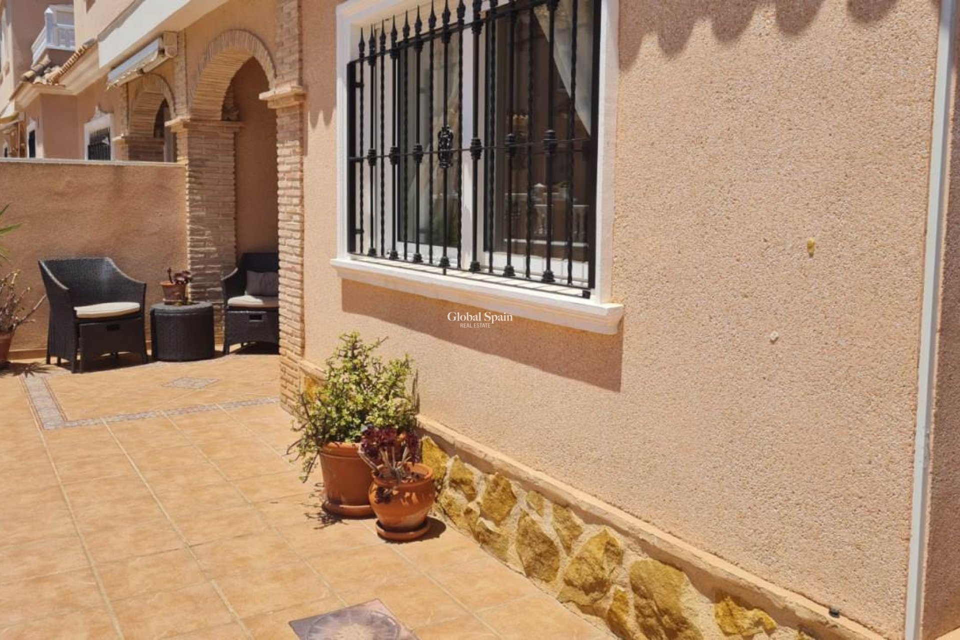 Odsprzedaż - WILLA  -
VILLAMARTÍN - Costa Blanca