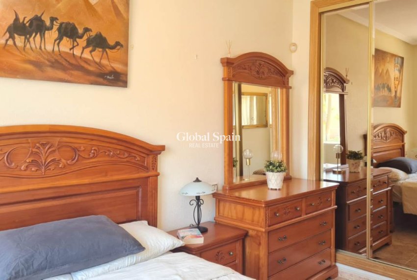 Odsprzedaż - WILLA  -
VILLAMARTÍN - Costa Blanca