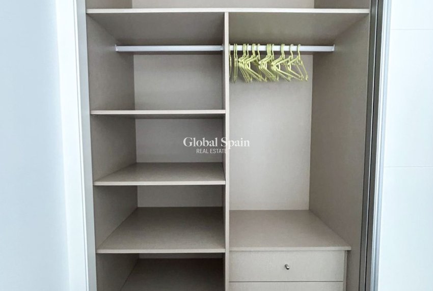 Odsprzedaż - WILLA  -
VISTABELLA GOLF  - 