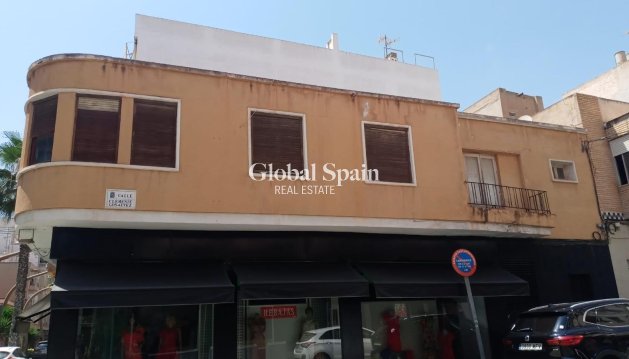 PARCELLE DE TERRAIN - Revente - TORREVIEJA -
                Torrevieja