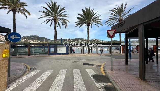 PARKEERPLAATS / GARAGE - Wederverkoop - PORT D'ANDRATX -
                Andratx