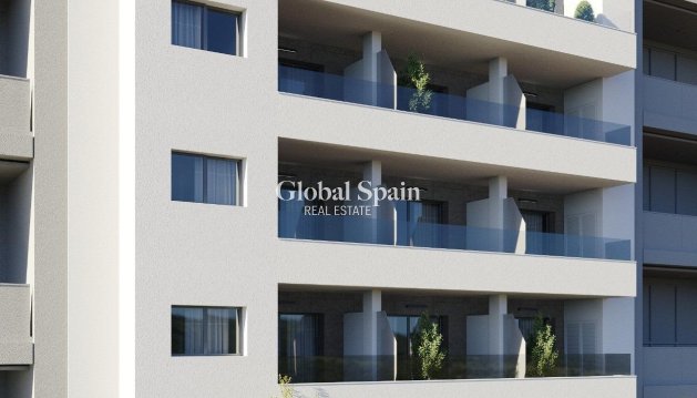 PENTHOUSE - Neubau - TORREVIEJA -
                Center