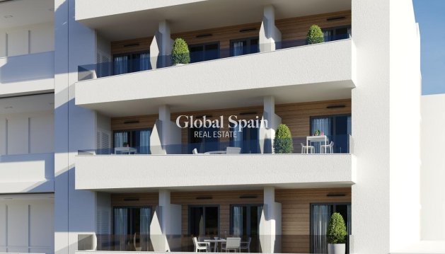 PENTHOUSE - New Build - TORREVIEJA -
                Center