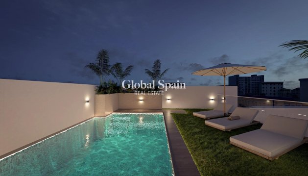 PENTHOUSE - New Build - TORREVIEJA -
                Center