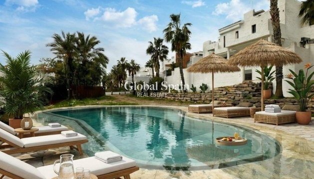 PENTHOUSE - Nowo zbudowane - ESTEPONA -
                