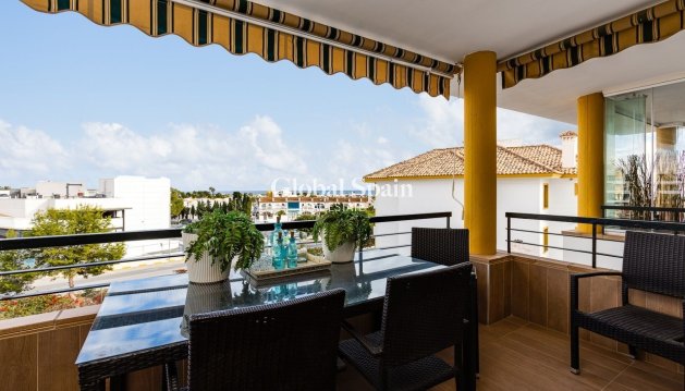 PENTHOUSE - Odsprzedaż - ORIHUELA COSTA -
                