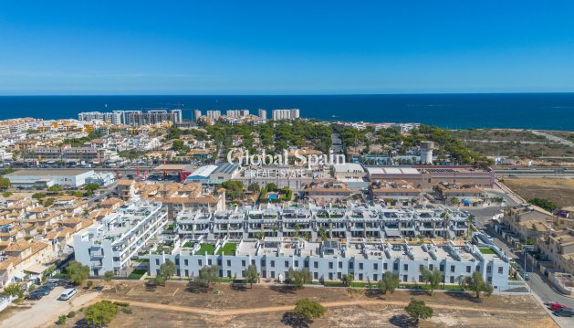 PENTHOUSE - Odsprzedaż - ORIHUELA COSTA -
                