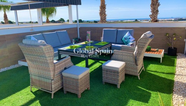 PENTHOUSE - Odsprzedaż - PILAR DE LA HORADADA -
                