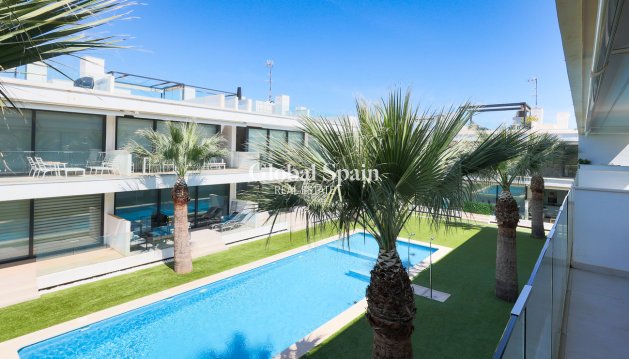 PENTHOUSE - Resale - MAR DE CRISTAL -
                Costa Calida