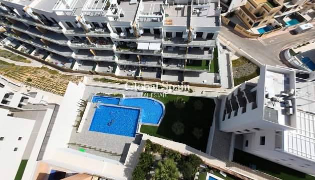 PENTHOUSE - Resale - ORIHUELA COSTA -
                VILLAMARTÍN