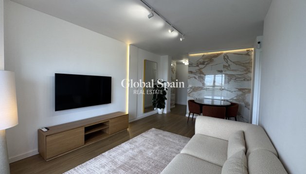 PENTHOUSE - Resale - PUNTA PRIMA -
                Costa Blanca