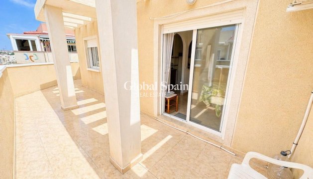 PENTHOUSE - Resale - TORREVIEJA -
                Centro