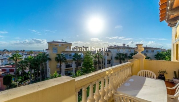 PENTHOUSE - Resale - TORREVIEJA -
                Costa Blanca