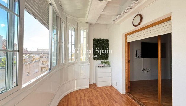 PENTHOUSE - Resale - TORREVIEJA -
                Estacion de autobuses